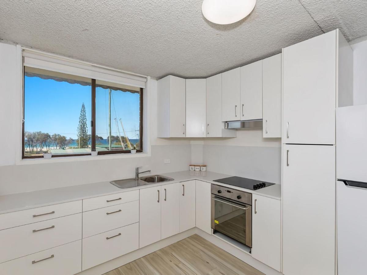 Kingy Beach Getaway - Central Kingscliff Apartment Bagian luar foto