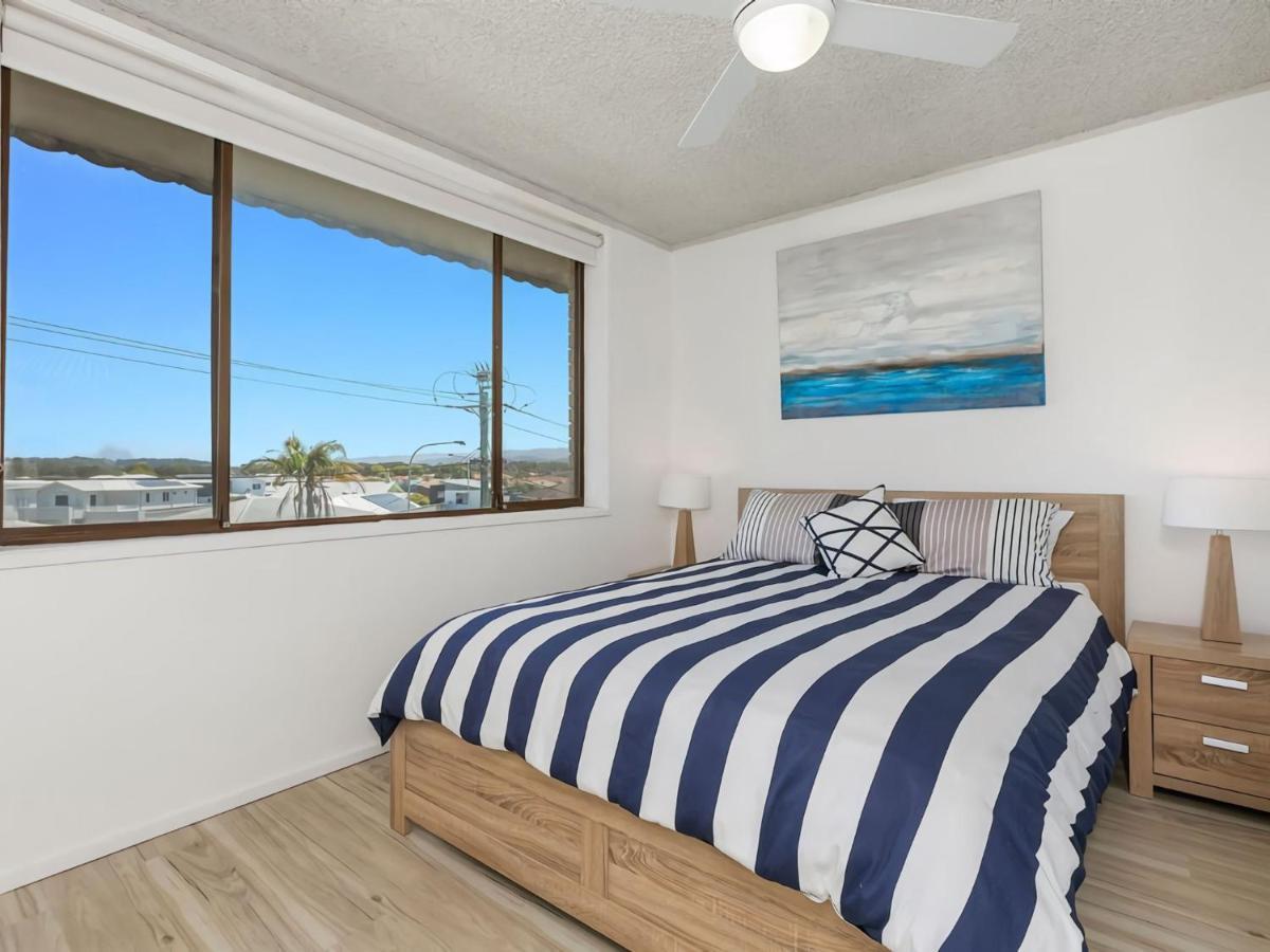 Kingy Beach Getaway - Central Kingscliff Apartment Bagian luar foto